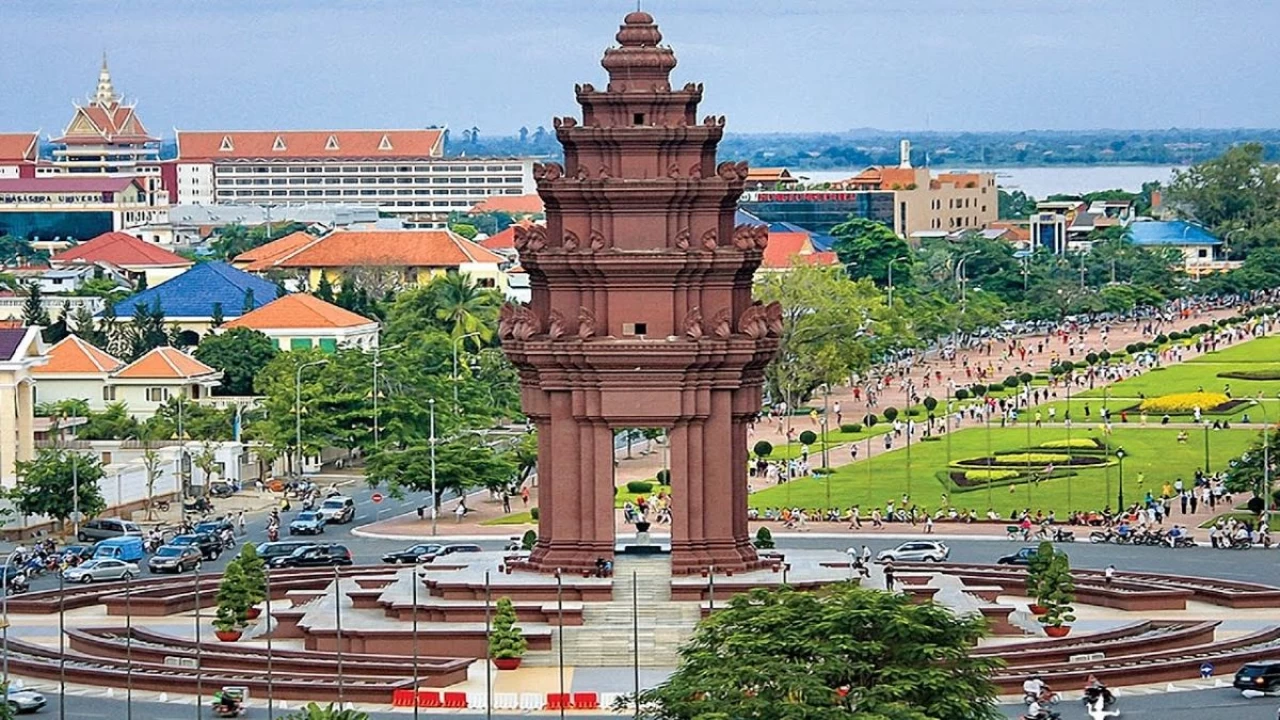 11 Days Tour Package - Cambodia Phnom Penh - Battambang - Siem Reap