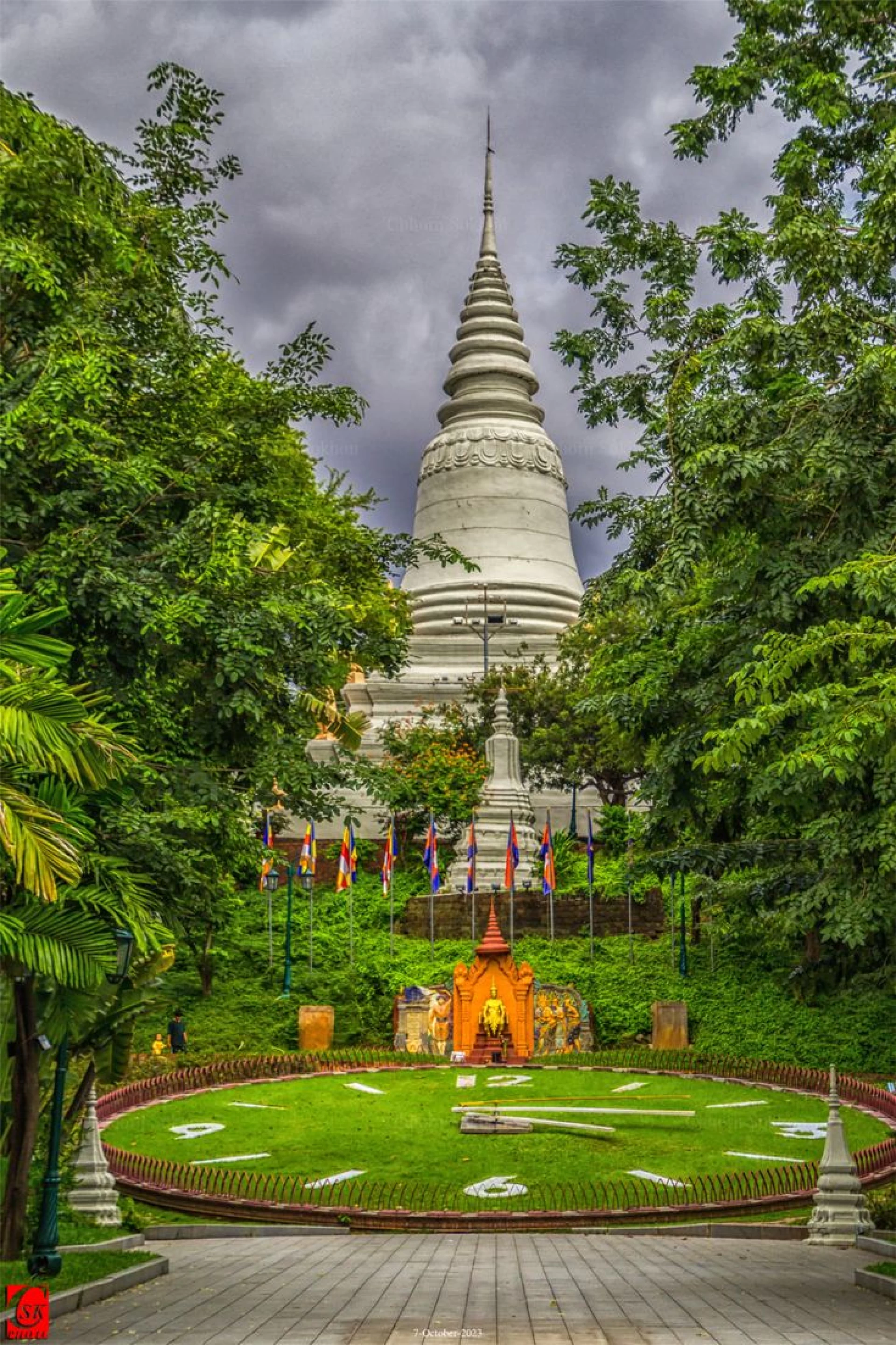 14 Days Tour Package - Cambodia Phnom Penh - Battambang - Siem Reap - Kratie - Kampong Cham - Kampot - Koh Rong Island