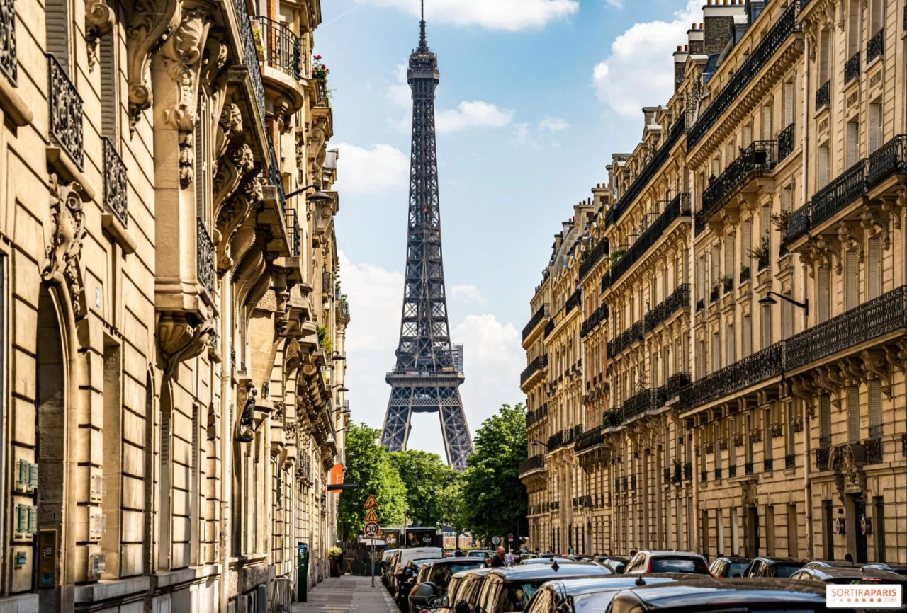 Land Tour Khám Phá Paris (Pháp) - Hành Trình 5N4Đ Trọn Vẹn Giấc Mơ Châu Âu
